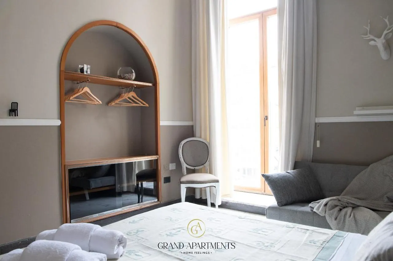 Grandapartments Via Duomo Napoli 0*, Naples