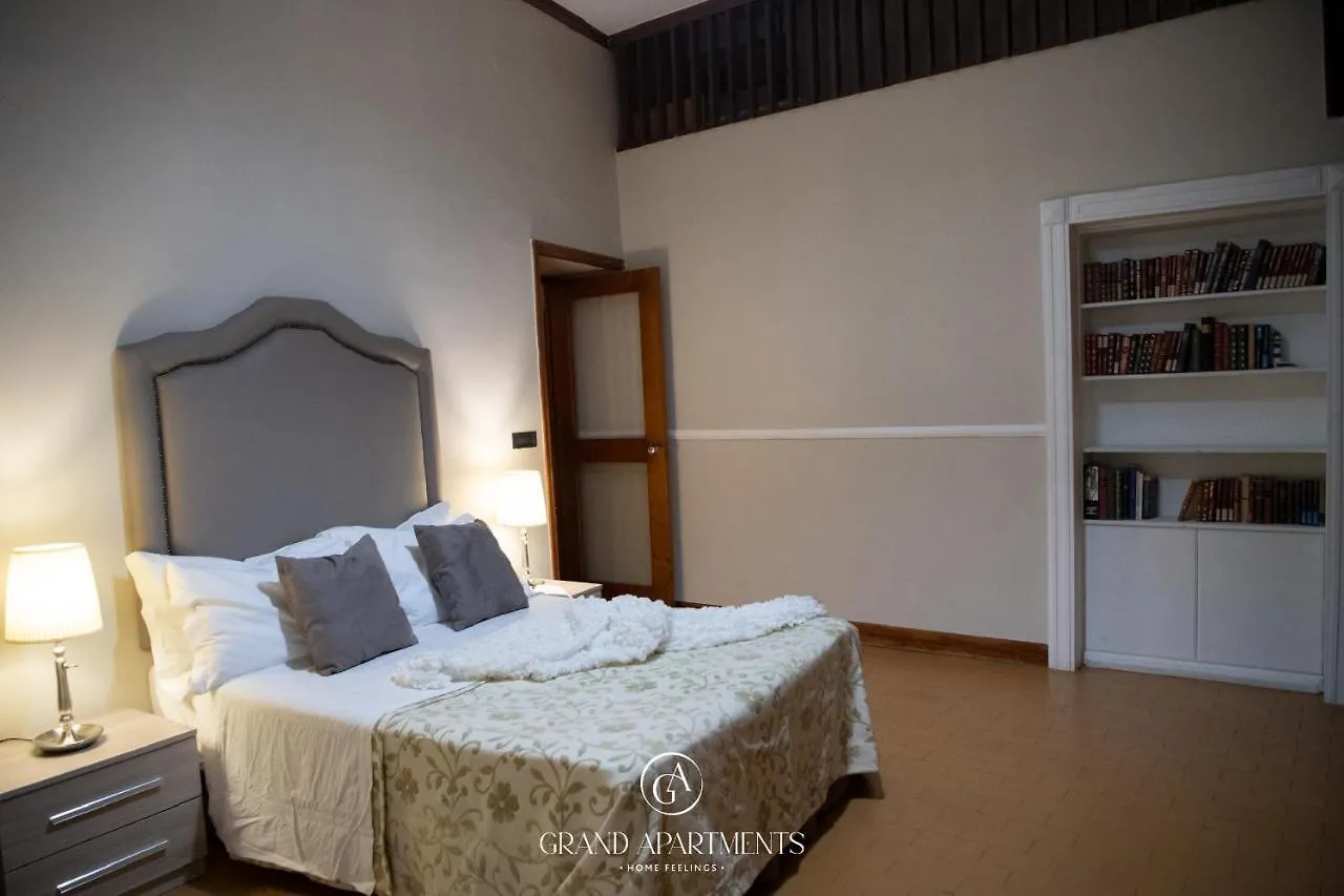Grandapartments Via Duomo Napoli Italy