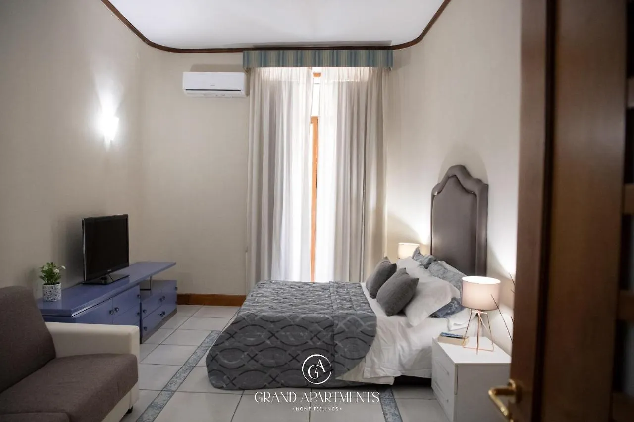 Grandapartments Via Duomo Napoli Italy